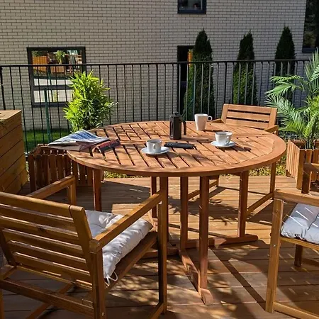 Terrace Opposite Song Festival Grounds Apartment